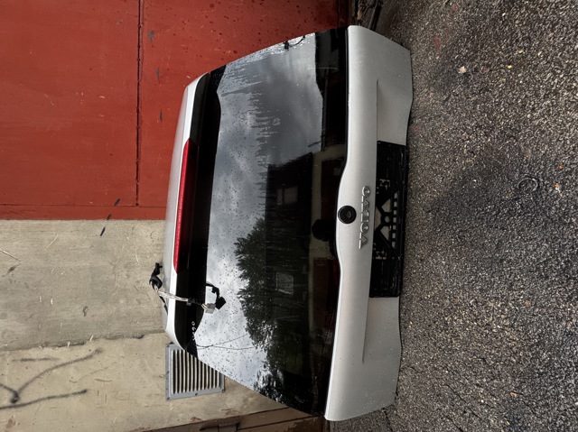 Дверь задняя багажная 39852821 VOLVO