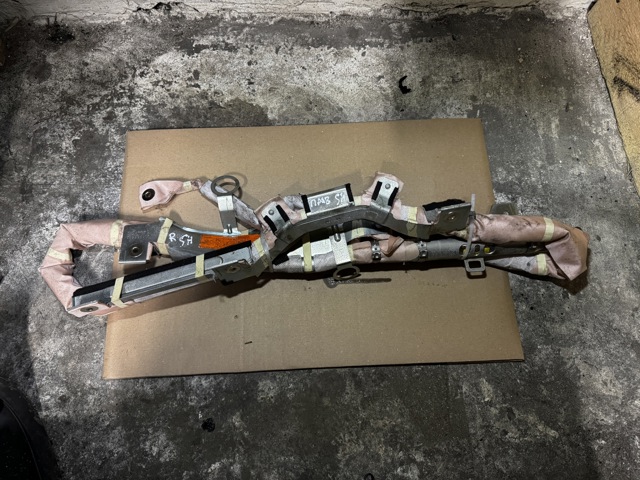 Подушка безопасности, сбоку правая 98251SC000 SUBARU