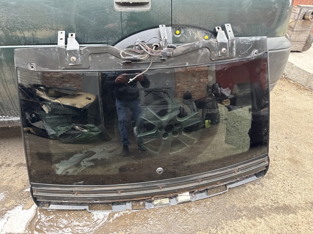 Стекло багажника (двери 3/5-й задней (ляды) CQG500011 LAND ROVER