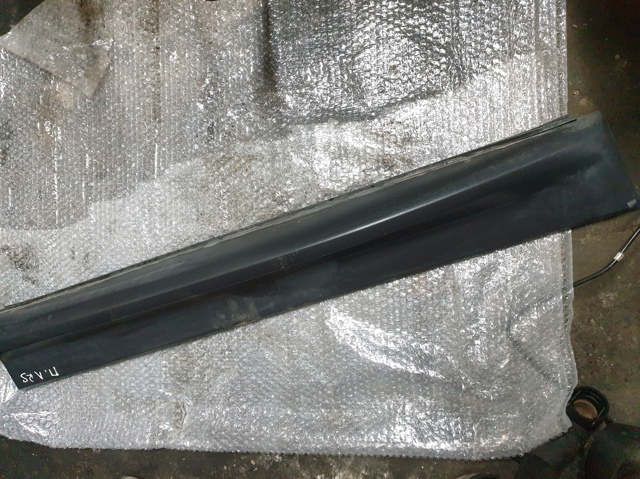 Молдинг передней левой двери DGP000212PCL LAND ROVER