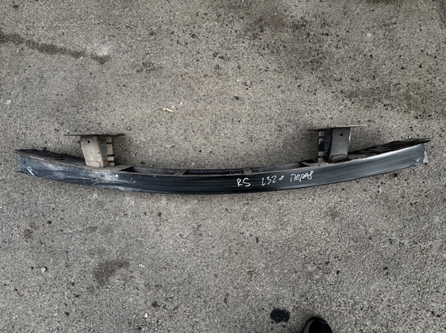 Буфер бампера переднего DPE000086 LAND ROVER