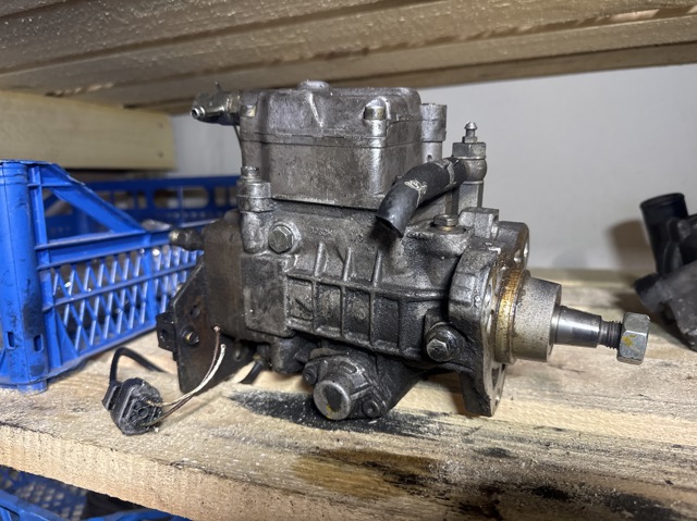 Насос топливный высокого давления (ТНВД) ERR5634 LAND ROVER