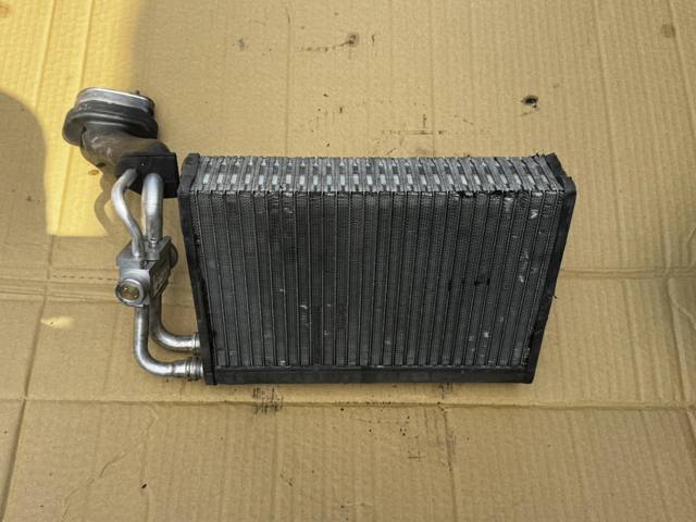 Радиатор кондиционера салонный, испаритель JQB000160 LAND ROVER