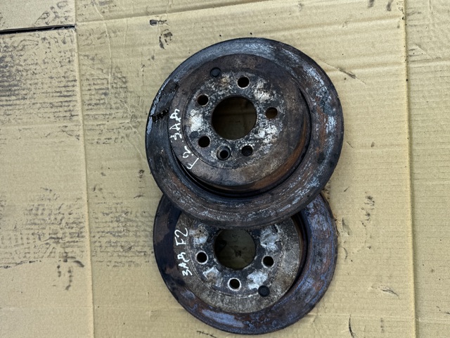 Дисковый тормоз LR001018 LAND ROVER