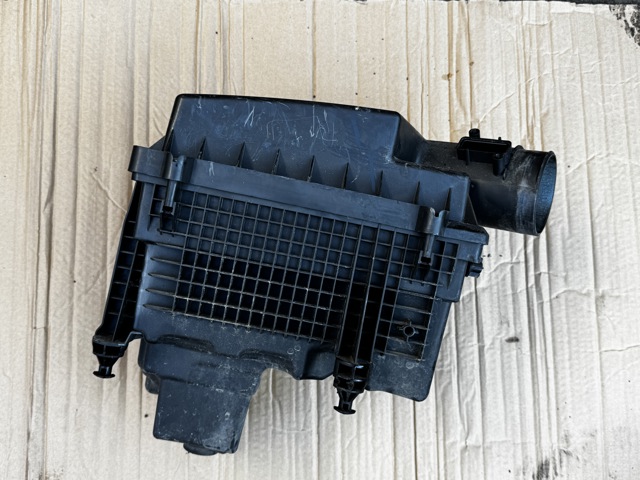 Коробка фильтра LR006073 LAND ROVER