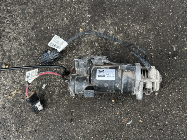 Компрессор пневмоподкачки (амортизаторов) LR012705 LAND ROVER