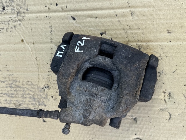 Супорт тормзной LR015387 LAND ROVER