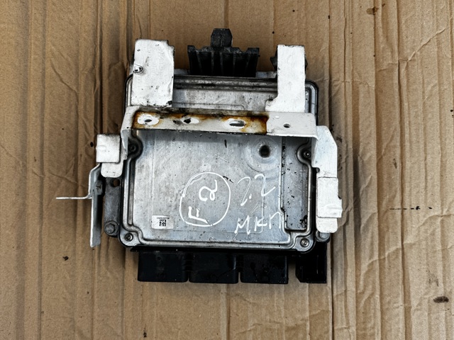 Мозги двигателя LR023468 LAND ROVER