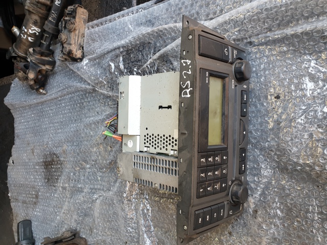 Магнитола (радио AM/FM) VUX500500 LAND ROVER