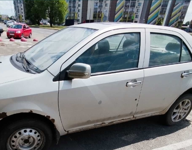 Дверь передняя левая Geely Mk