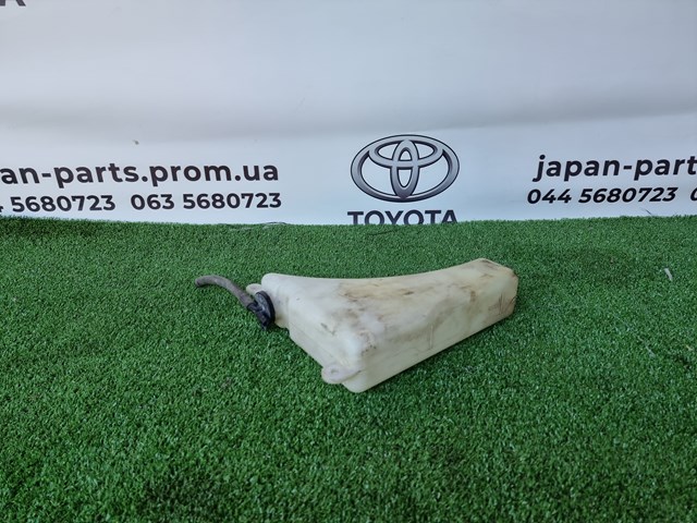 TOYOTA 164700C040 Бачок системы охлаждения расширительный в наличии Черновцы