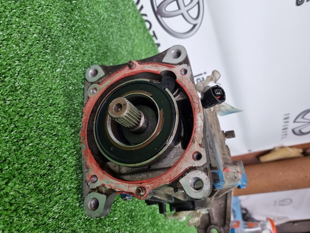 Редуктор заднего моста 4111052010 TOYOTA
