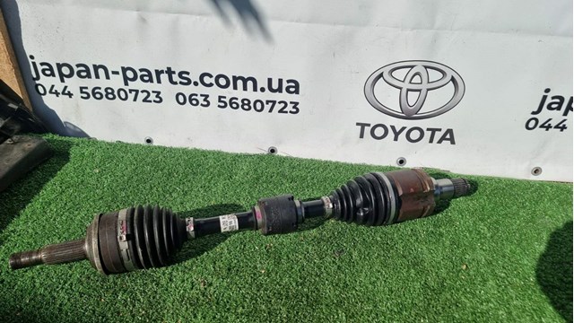 TOYOTA 4342006B30 Левая полуось в наличии Кривой Рог