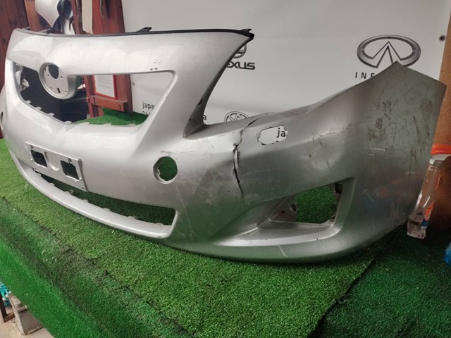 TOYOTA 5211912948 Передний бампер в наличии Черкассы