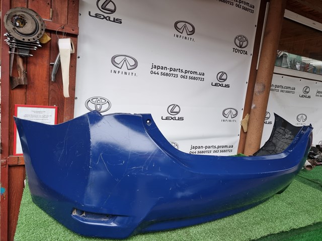 Бампер задний 5215902A20 TOYOTA