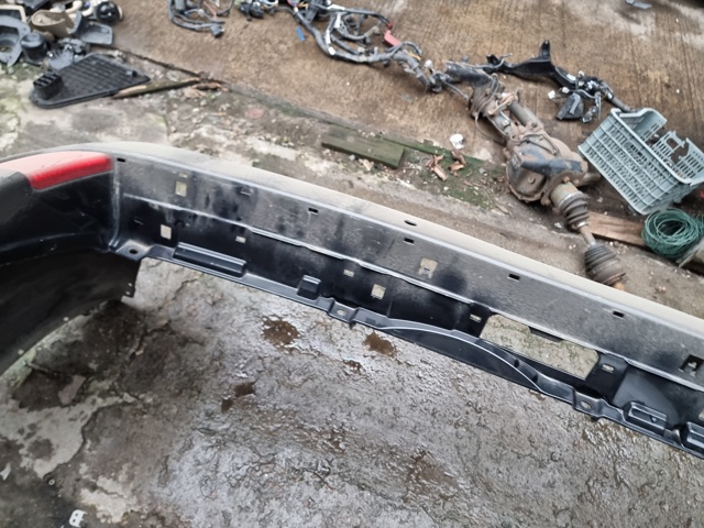 Бампер задний 5215960989 TOYOTA
