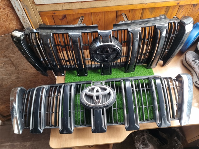 5310160C01 TOYOTA Решетка радиатора купить в Чернигов