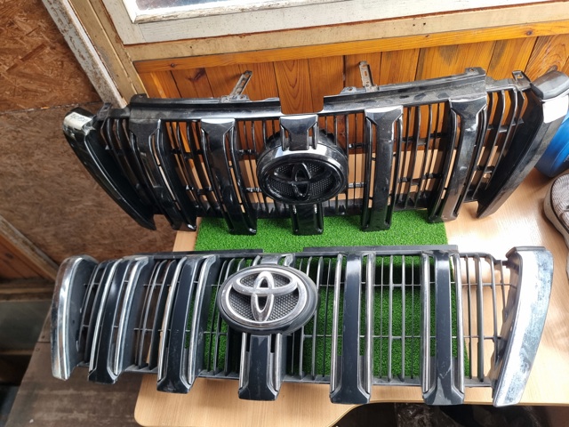 5310160C01 TOYOTA Решетка радиатора купить в Черновцы