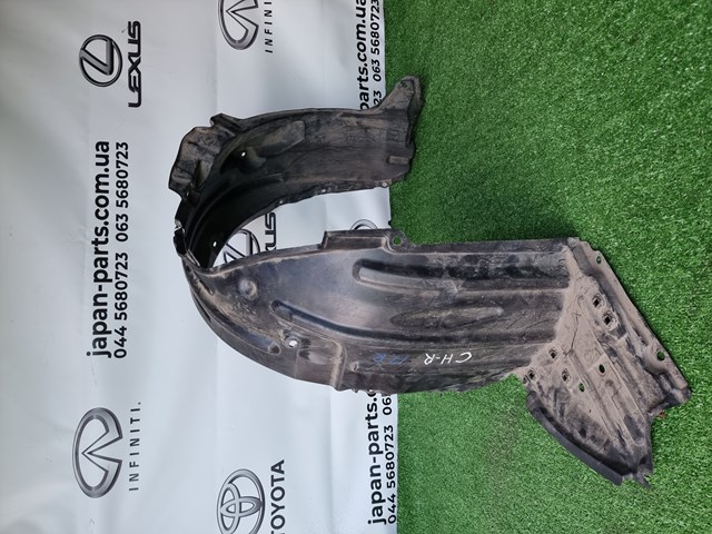 Правый подкрылок переднего крыла 53875F4022 TOYOTA