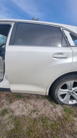 Задняя левая дверь 670040T020 TOYOTA
