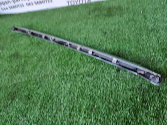 75770AC010 TOYOTA Молдинг капота купить в Кривой Рог