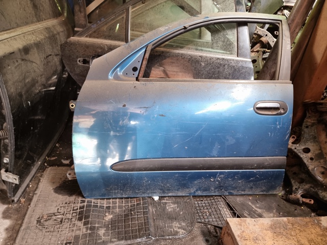 NISSAN 801015M431 Дверь передняя левая в наличии Черновцы