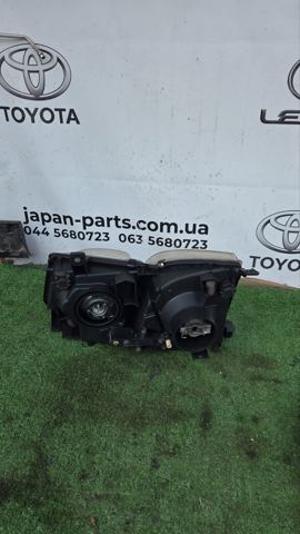 811306A170 TOYOTA Правая фара купить в Ирпень