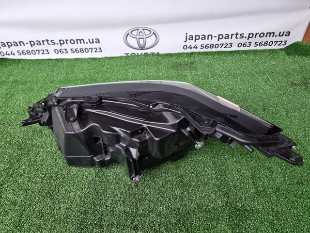 8114548D40 TOYOTA Фара правая купить в Чернигов