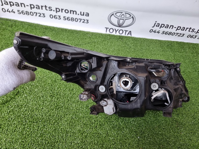 8117005351 TOYOTA Левая фара купить в Львов