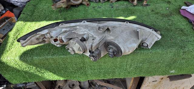 Фары 8117033440 TOYOTA