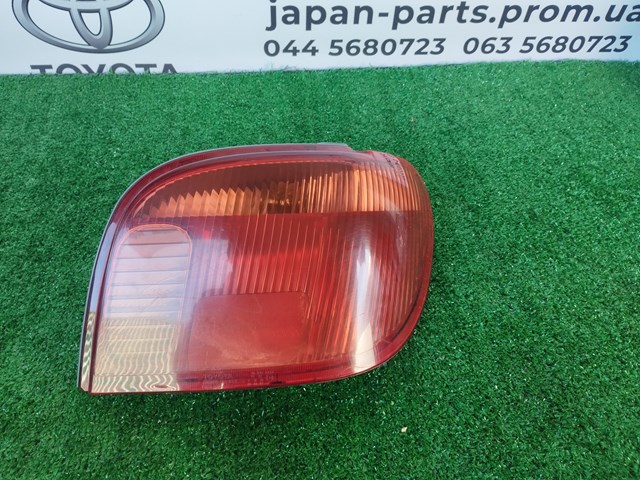 Правый стоп-сигнал 8155052280 TOYOTA