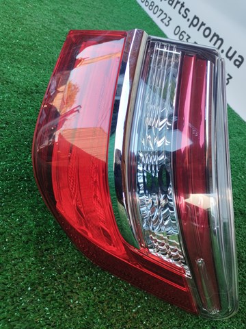 TOYOTA 8155133600 Фонарь задний правый внешний в наличии Павлоград