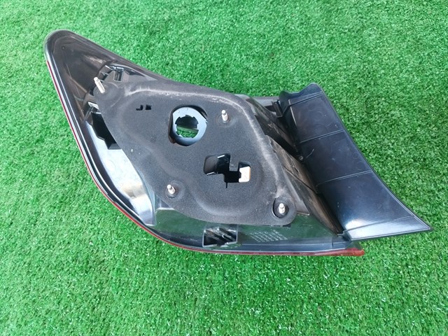 TOYOTA 8155133600 Фонарь задний правый внешний в наличии Полтава