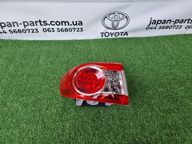 Задний левый внешний фонарь 8156112A30 TOYOTA