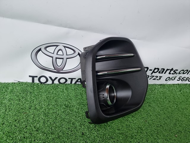 86521F1000 HYUNDAI Заглушка (решетка) противотуманных фар бампера переднего левая купить в Житомир