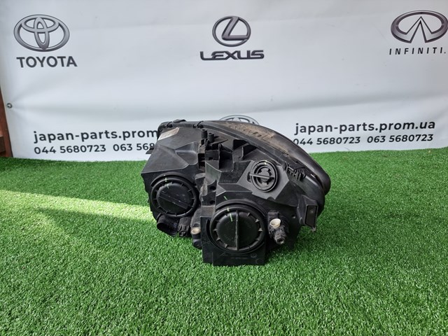 MERCEDES A1178200461 Правая фара в наличии Винница