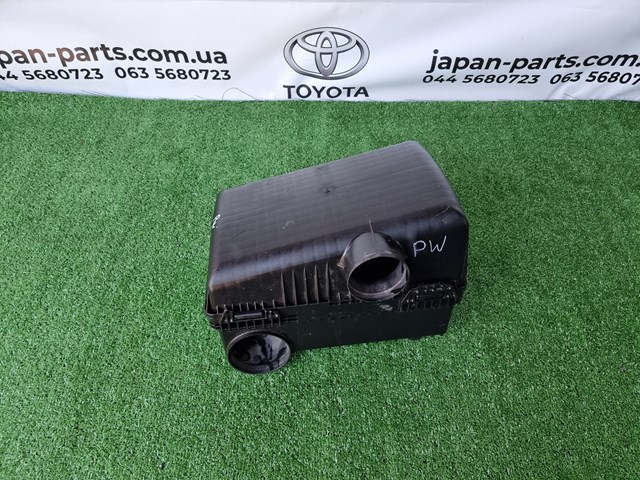 MITSUBISHI MR404841 Корпус воздушного фильтра, нижняя часть в наличии Киев