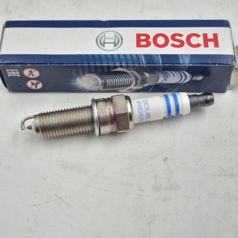 Свеча 0242135533 BOSCH