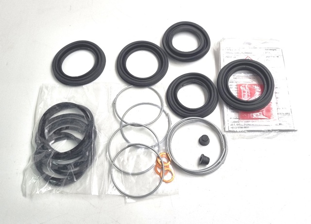 TOYOTA 0447960040 Ремкомплект переднего суппорта в наличии Киев