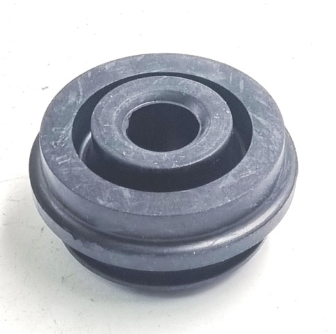 Подушка крепления радиатора верхняя 1351A022 MITSUBISHI