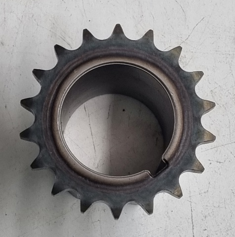 1352175021 TOYOTA Звездочка привода коленвала купить в Тернополь