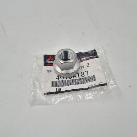 4013A187 MITSUBISHI Гайка заднего нижнего рычага эксценрическая (развала) купить в Днепр