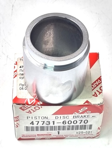 TOYOTA 4773160070 Поршень суппорта тормозного заднего в наличии Николаев