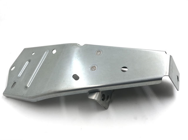 Усилитель переднего бампера  6400D582 MITSUBISHI