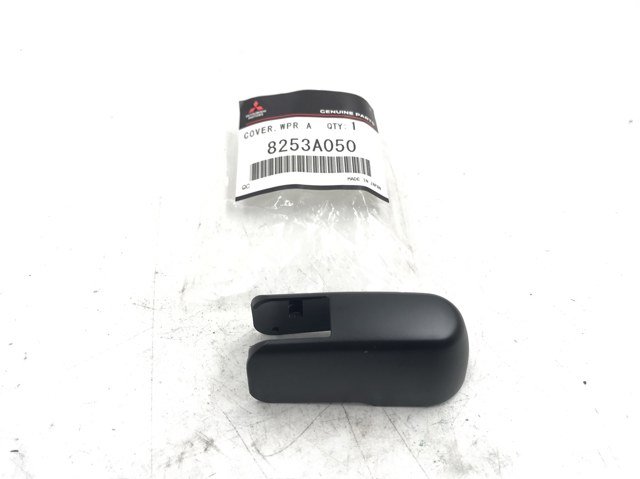 8253A050 MITSUBISHI Заглушка гайки крепления поводка заднего дворника купить в Запорожье