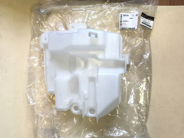 8260A277 MITSUBISHI Бачок омывателя купить в Житомир