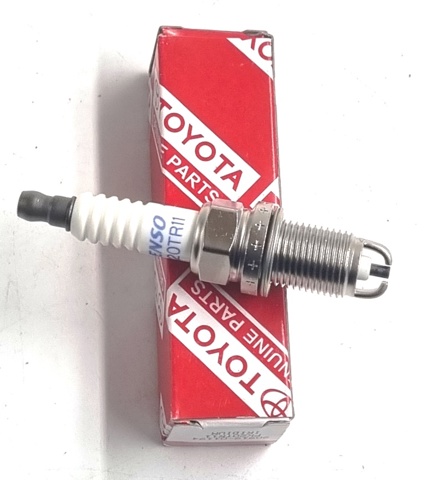 TOYOTA 9091901194 Свеча зажигания в наличии Ужгород