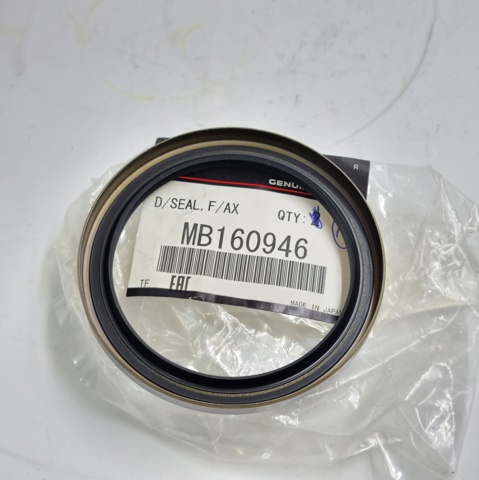 MITSUBISHI MB160946 Сальник полуоси переднего моста правой в наличии Полтава