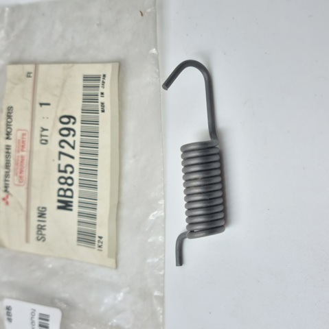 MITSUBISHI MB857299 Пружина прижимная задних барабанных колодок в наличии Ирпень