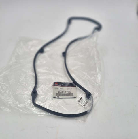 MD307705 MITSUBISHI Прокладка клапанной крышки двигателя, комплект купить в Ирпень